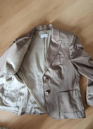 Стильный приталенный пиджак3 фото