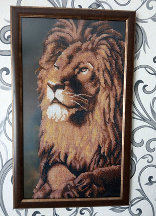 Картина вишита бісером "лев"2 фото