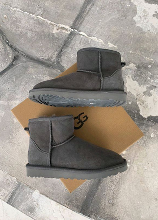 Продам ugg classic mini grey