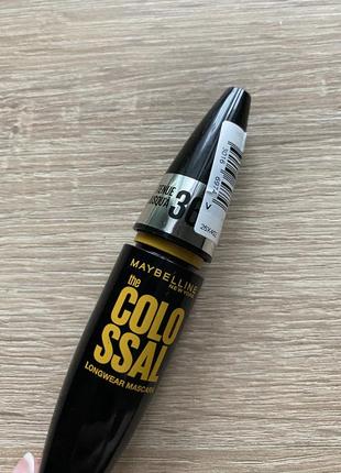 Стійка туш для вій maybelline new york colossal 36