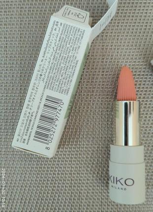 Kiko milano green me creamy lipstick помада 02 sun-dried apricot4 фото