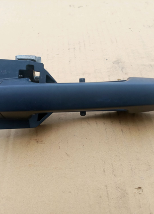 Ручка передньої правої двері kia ceed