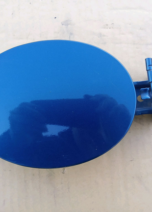 Лючок паливного бака mazda 3