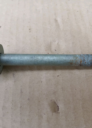 Болт задньої підвіски hyundai accent rb, kia rio 3