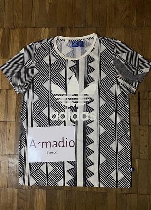 Футболка adidas originals