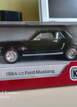 Kinsmart модель ford mustang 1964