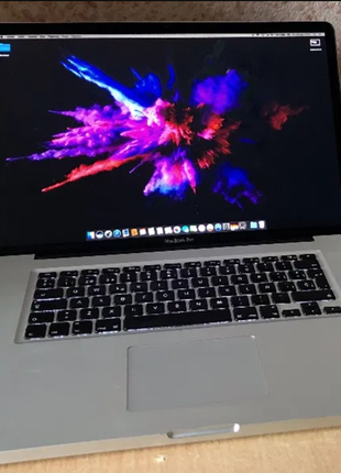 Macbook pro late 2011 17" [maxed out]: i7 2,4ghz/16gb/1tb a1290