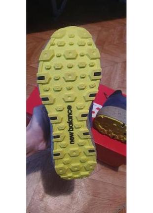 Бігові шкіряні кросівки new balance crag trail v17 фото