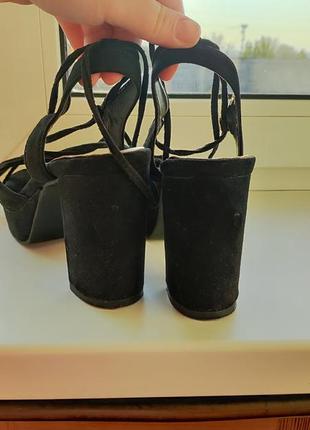 Босоножки с толстым каблуком, на шнуровке, экозамша, размер 385 фото