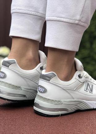 Кросівки жіночі new balance 991 білі (9408)4 фото