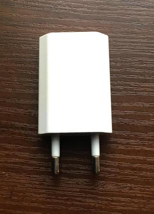 Зарядка для iphone apple 5w usb power adapter md813zm/a а1400