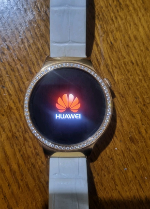 Годинник huawei 316l.