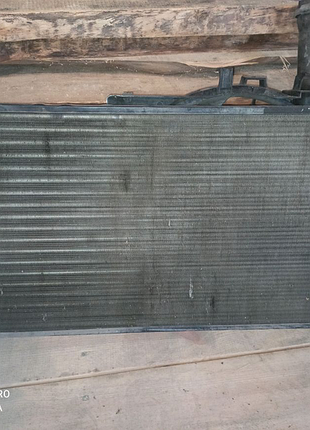 Радіатор основний опель вектра б