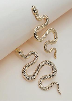Сережки змія, люкс якість в комплекті з чохлом.
