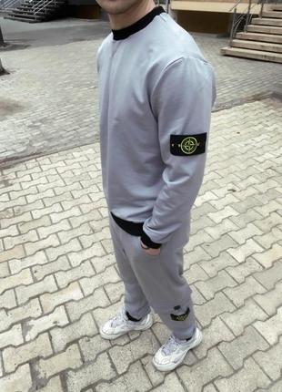 Костюм  stone island