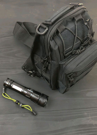 Набір: армійська чорна сумка + тактичний ліхтар професійний polic2 фото