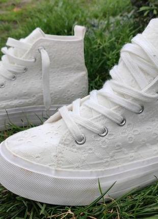 Шикарные кеды