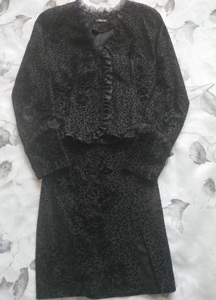 Замшевий чорний костюм1 фото