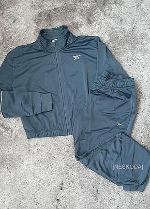 Жіночий костюм reebok dres vintage gs9359