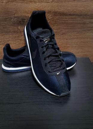 Кроссовки Air VaporMax Flyknit Utility is built to overwhelm every obstacle