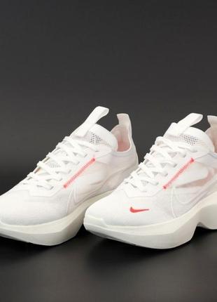 Женские кроссовки nike vista