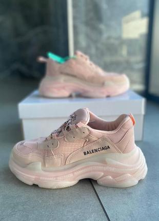 Женские кроссовки 
balenciaga triple s clear2 фото