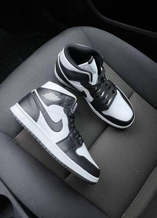 Женские кроссовки nike air jordan 1 high