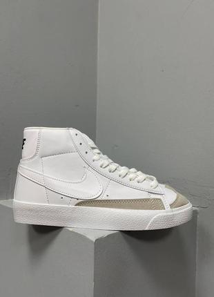 Жіночі кросівки nike blazer high