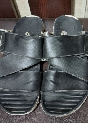 Чорні чоловічі шльопанці nike air 43 розміри.