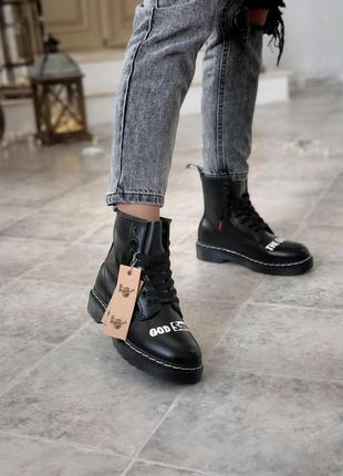 Женские ботинки dr.martens