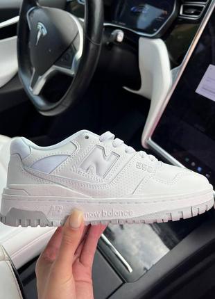 Жіночі кросівки new balance 550