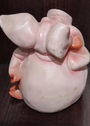 Оригінальний подарунок - розова керамічна свиня копилка.