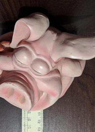 Оригінальний подарунок - розова керамічна свиня копилка.