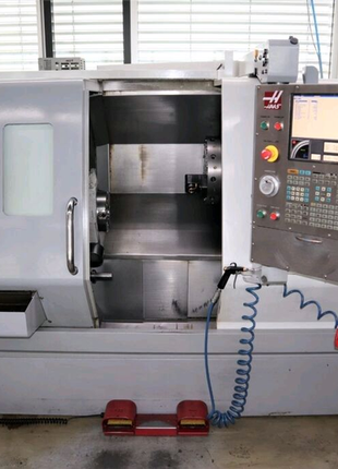 Токарний станок з чпу haas sl20