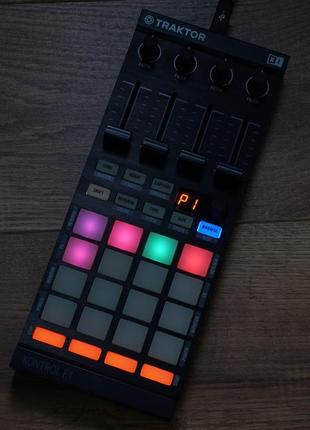 Midi-контролер native instruments traktor kontrol f1 ni