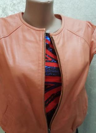 Натуральная лайковая  кожа!! бомбезный  жилет/куртка "just female" разм 36-38