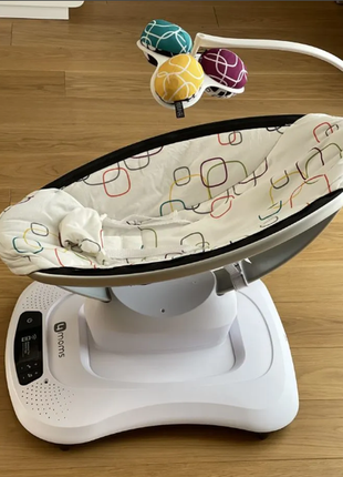 Заколисуючий центр 4moms mamaroo2 фото