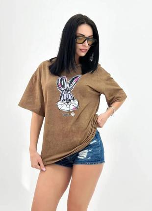 Жіноча футболка вільного фасону з принтом2 фото