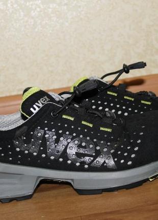 Кросівки uvex 8543.8 спецвзуття з захисним металич. носком т7 фото