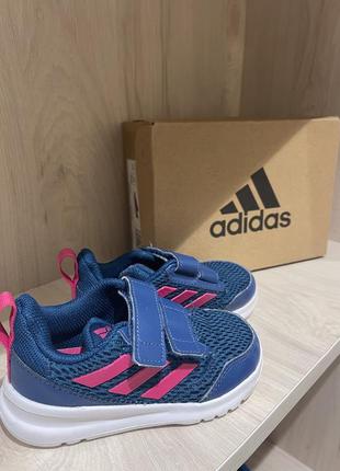 Кросівки adidas