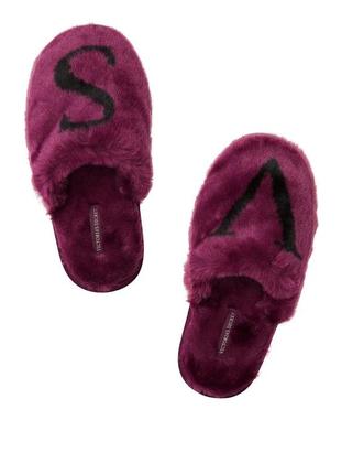 Тапочки жіночі victoria's secret з логотипом closed toe faux fur slipper 36-37 бордові