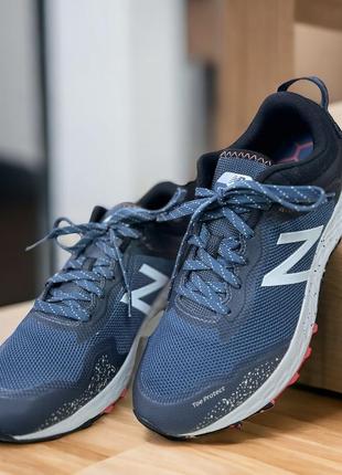 Мужские кроссовки new balance