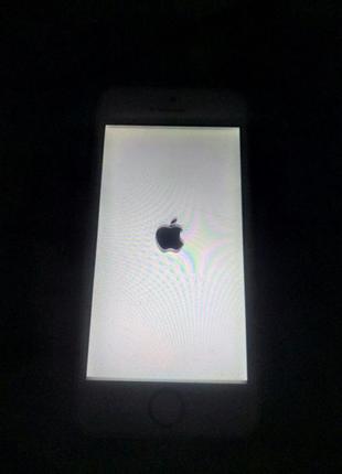 Смартфон apple iphone 5s a1457 заблокований