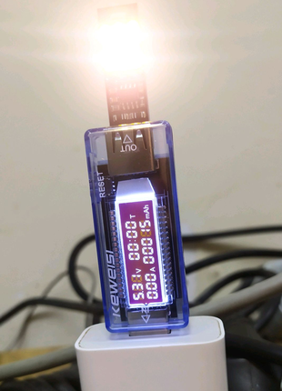 Usb тестер напруги струму споживання заряджання