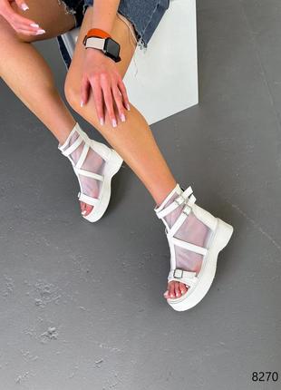 Белые очень крутые летние ботинки – босоножки в сетку4 фото