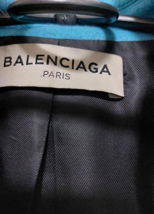 Пальто женское balenciaga3 фото