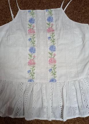 Блуза вишивана