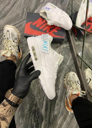 Мужские кроссовки air max 1 wmns triple white.6 фото