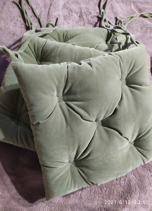 Сидіння на стільці