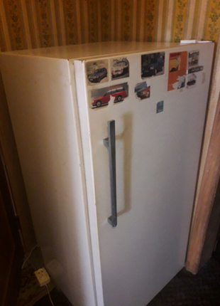 Продам холодильник